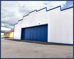 Neighborhood Garage Door Maspeth, NY 347-242-5616 - side-overhead-t-22-gr-23m